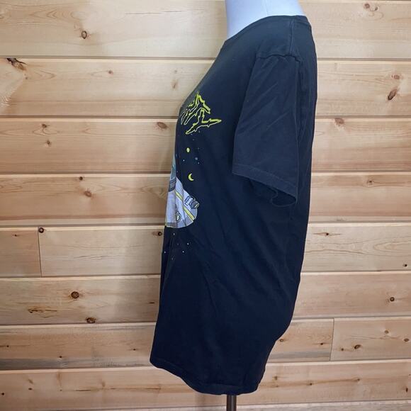 Rick and Morty Spaceship Space T-Shirt Small - Picture 3 of 6